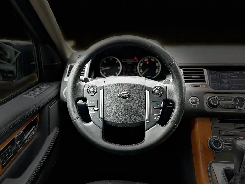 Land Rover Sport 2012 — фото 9