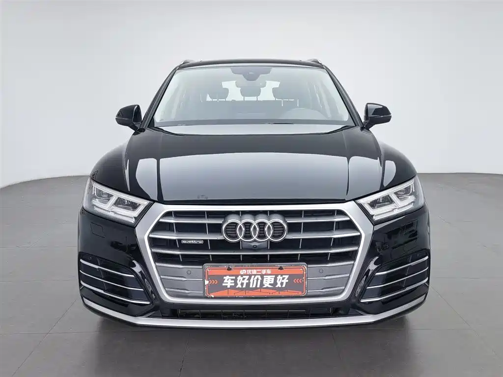 Audi Q5L 2020 — фото 3