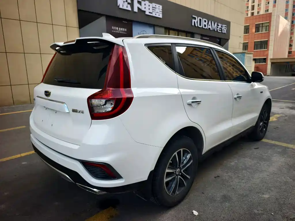Geely Vision X6 2019 — фото 8