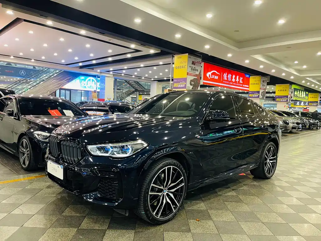 BMW X6 2023 — фото 1