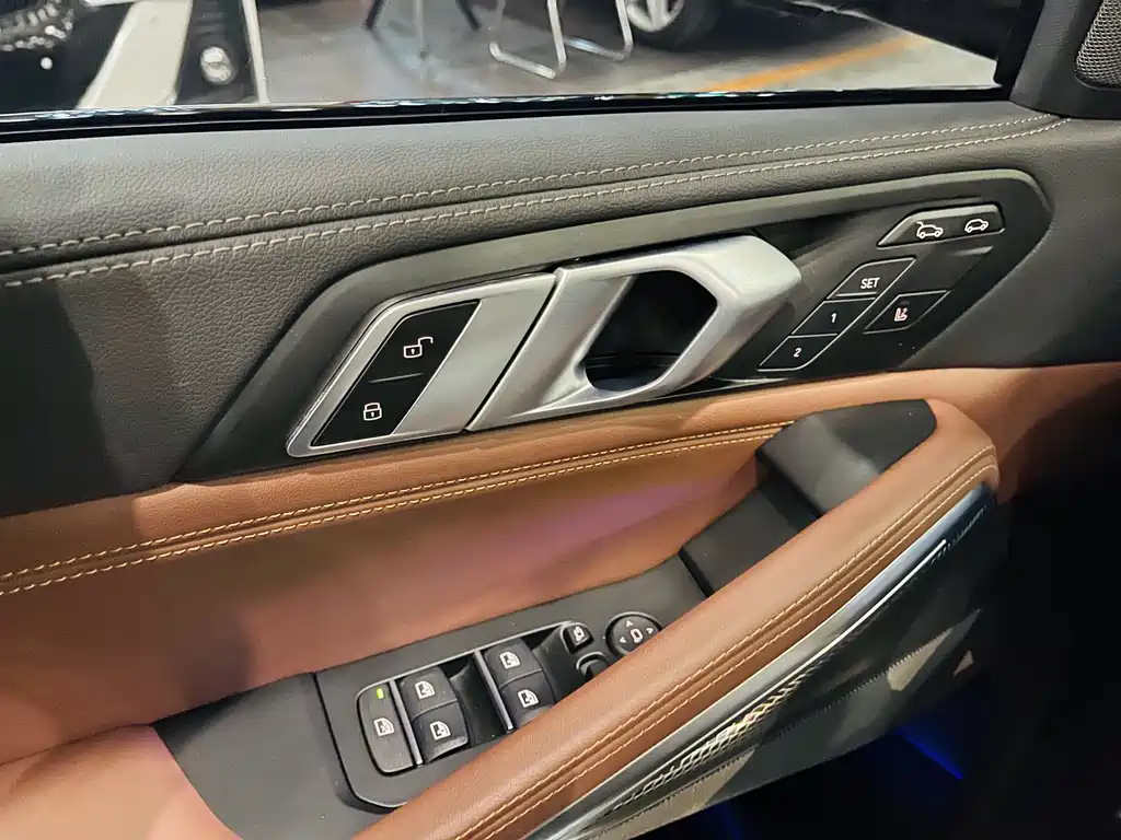 BMW X6 2023 — фото 15