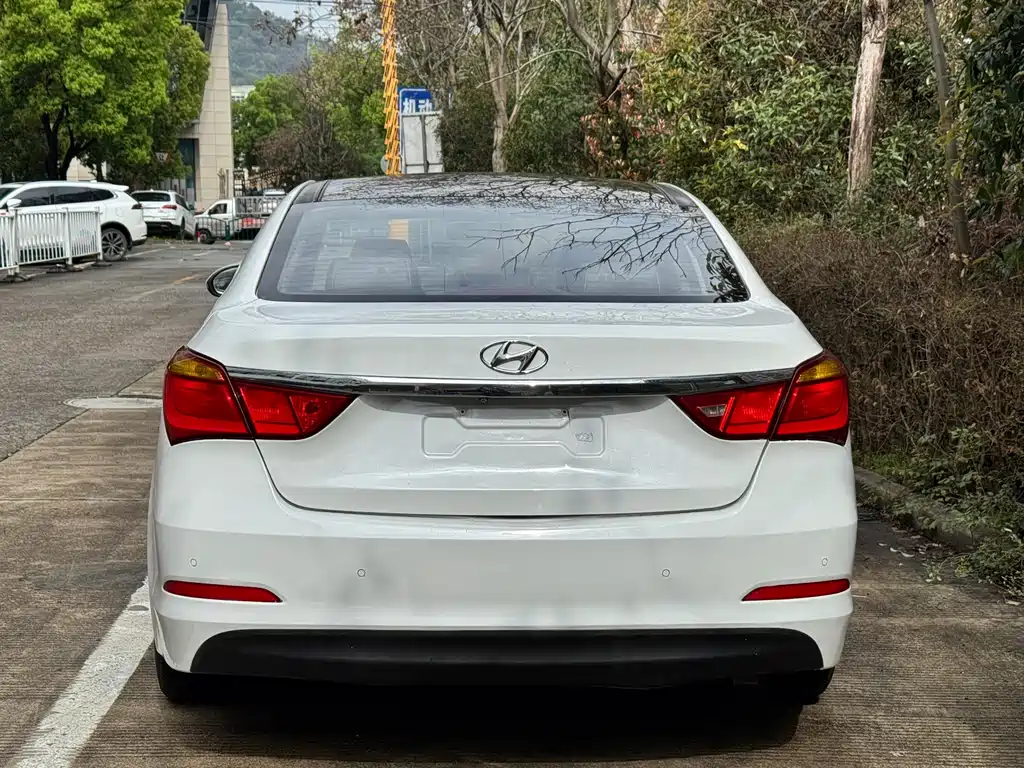 Hyundai Mistra 2015 — фото 3