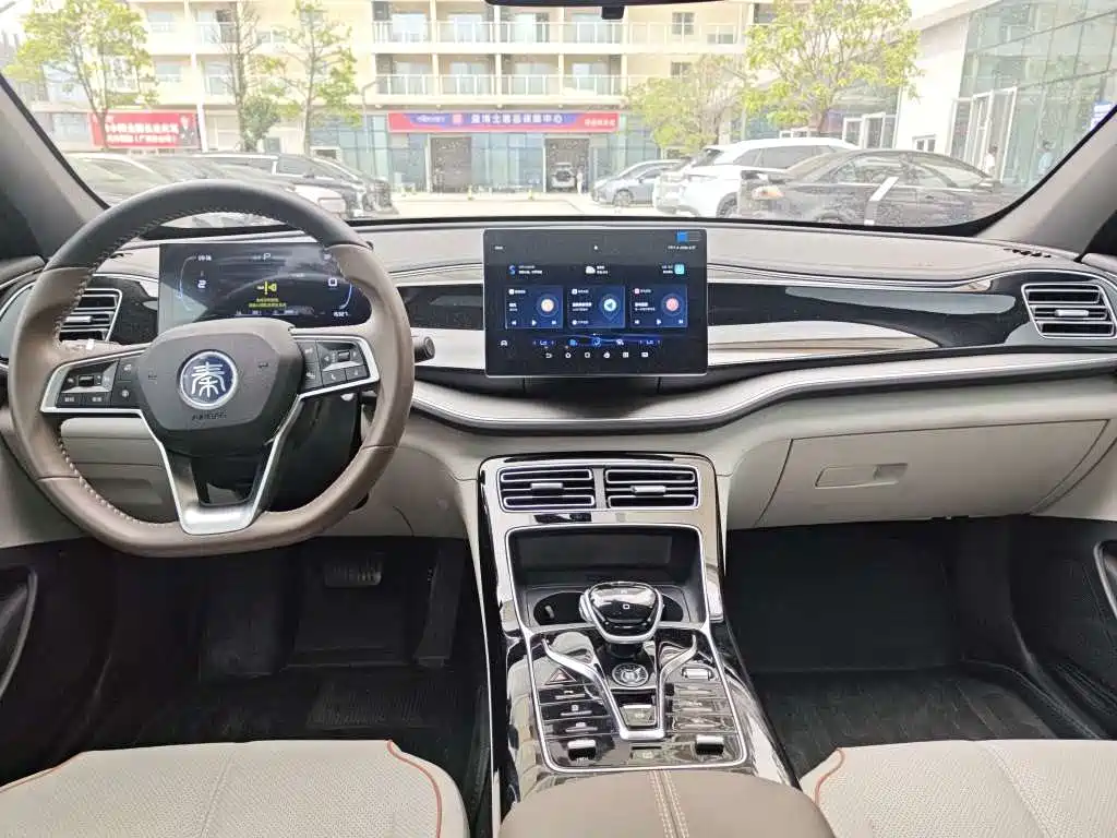 BYD Qin PLUS 2023 — фото 8