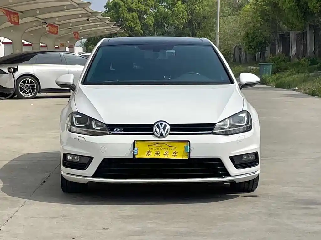 Volkswagen Golf 2018 — фото 2