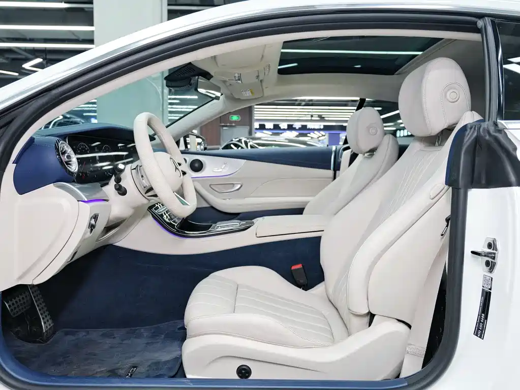 Mercedes-Benz E-Class 2023 — фото 11