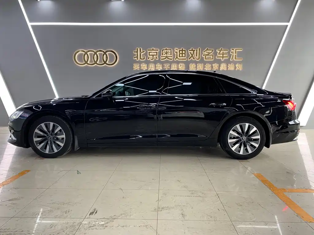 Audi A6L 2023 — фото 4