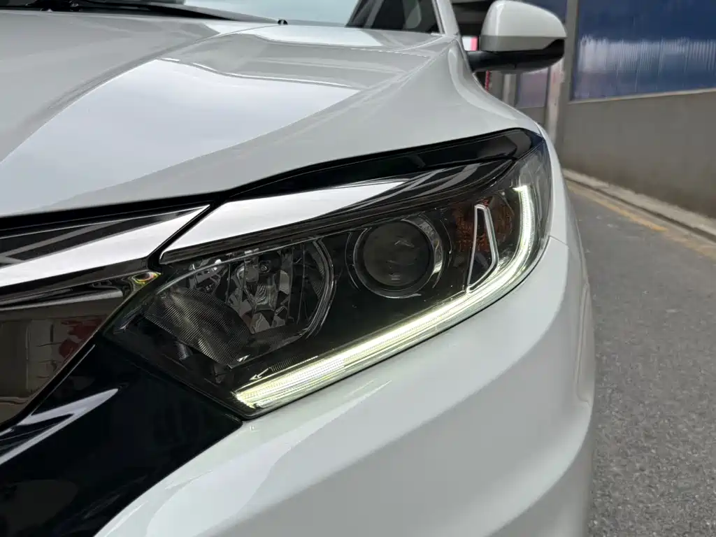 Honda Vezel 2020 — фото 24