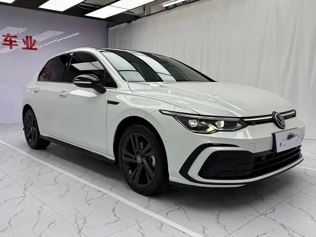 Volkswagen Golf 2022