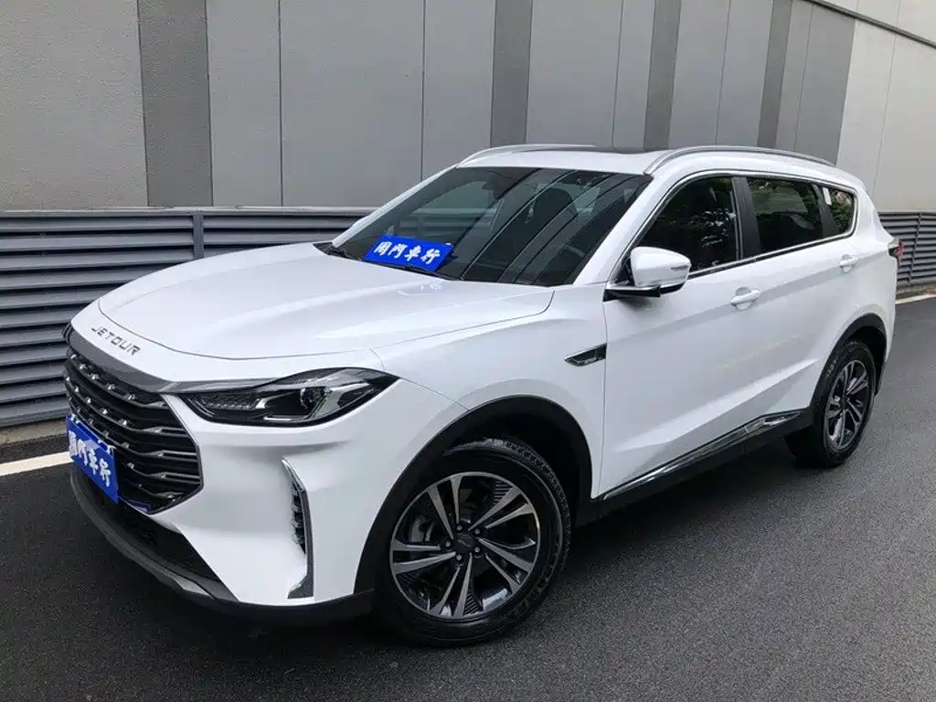 Jetour X70 PLUS 2022 — фото 1