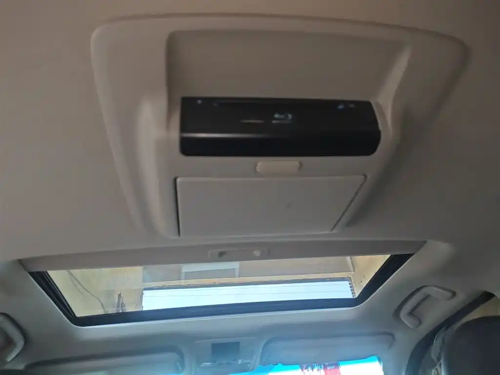 Toyota Prado 2019 — фото 18