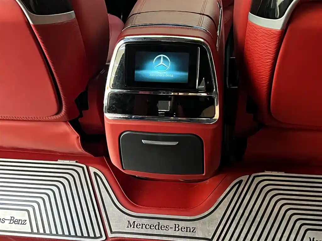 Mercedes-Benz Vito 2023 — фото 21