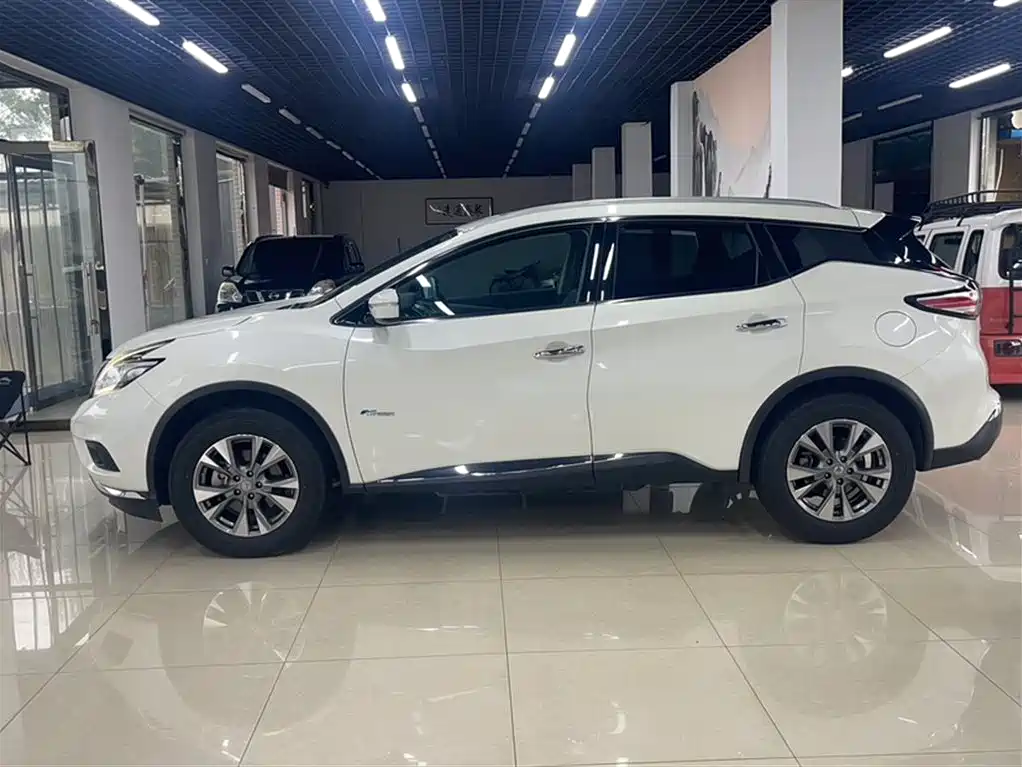 Nissan Murano 2017 — фото 6