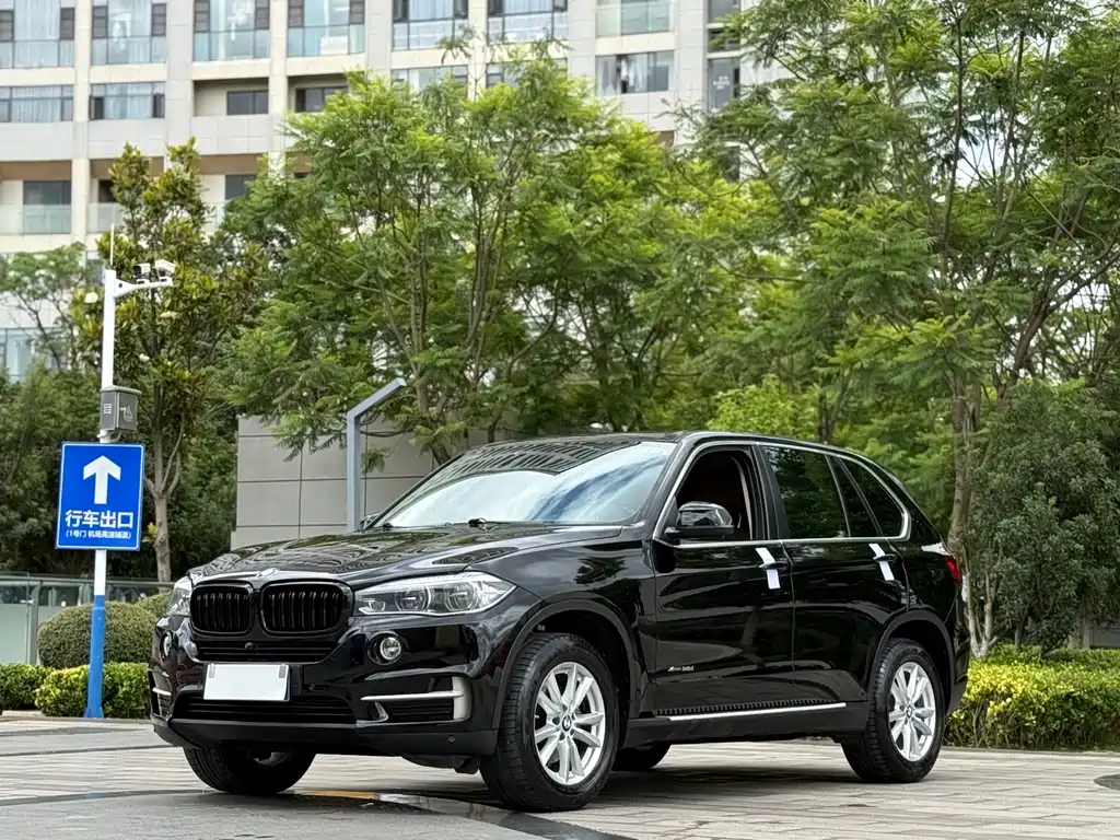 BMW X5 2019