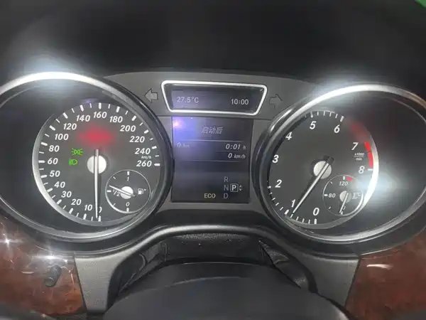Mercedes-Benz M-Class 2014