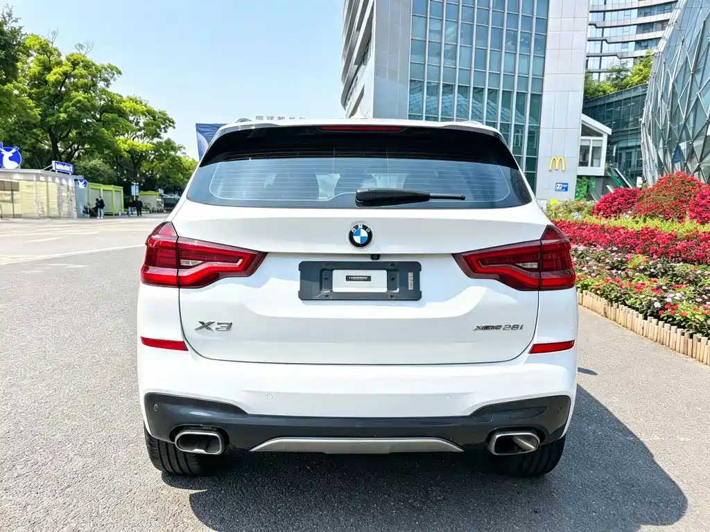 BMW X3 2019 — фото 9