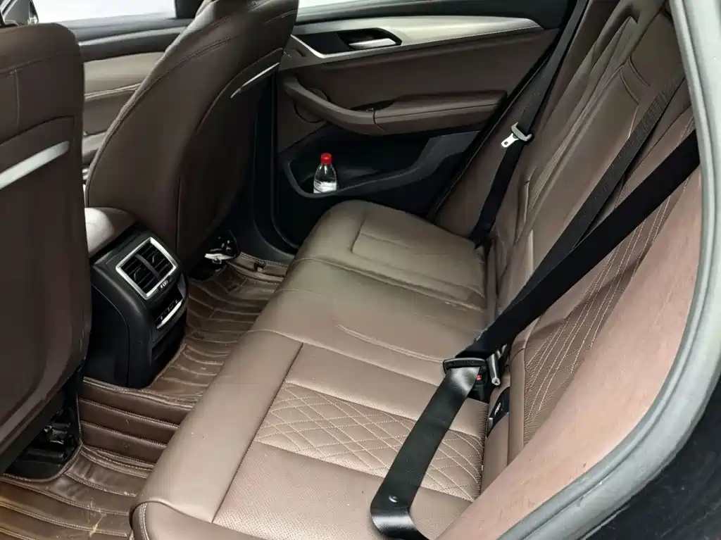 BMW iX3 2023