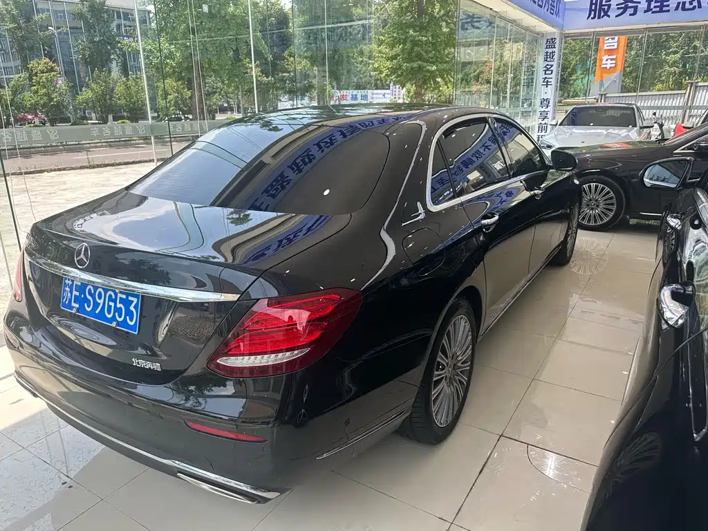 Mercedes-Benz E-Class 2020 — фото 14