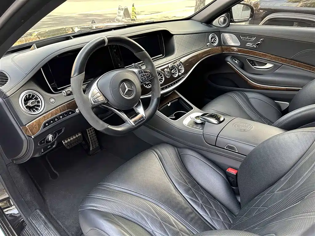Mercedes-Benz S-Class AMG 2015 — фото 13