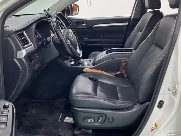 Toyota Highlander 2018