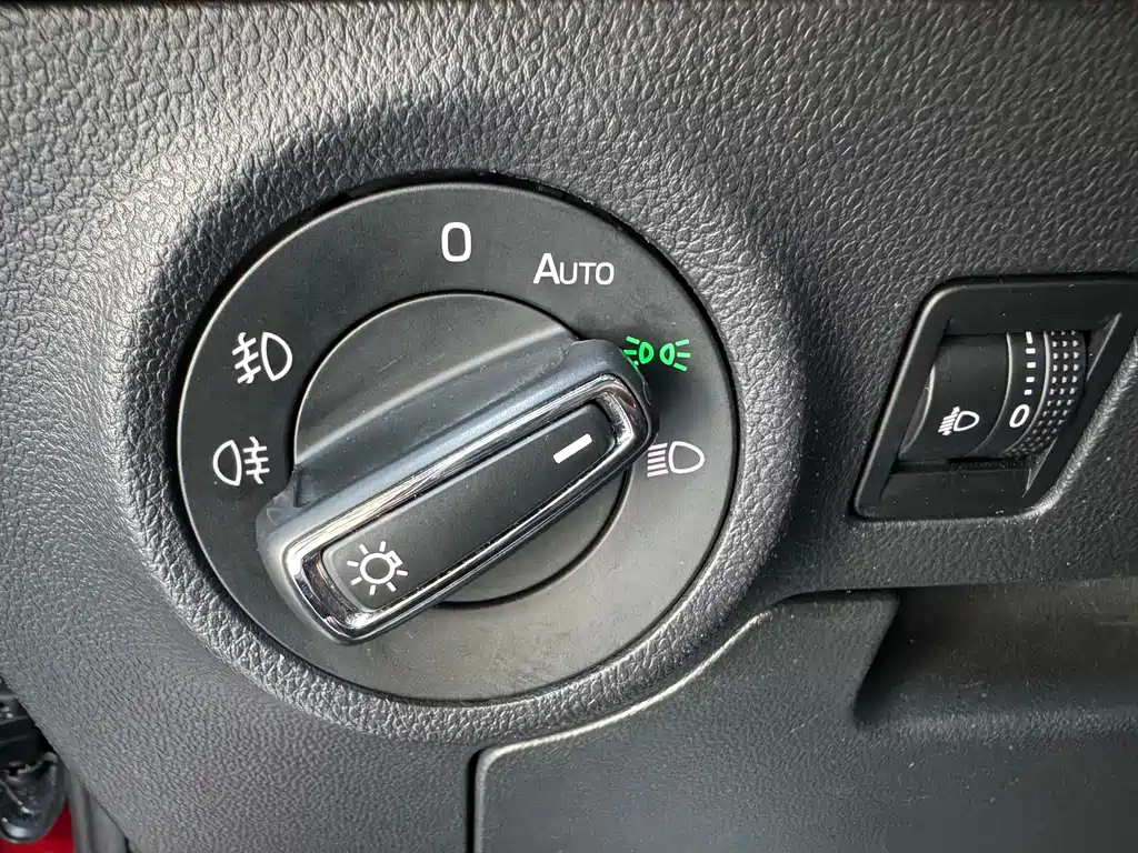 Skoda Karoq 2022 — фото 11