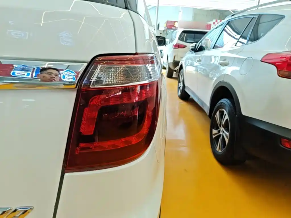 Changan Auchan CX70 2017 — фото 8