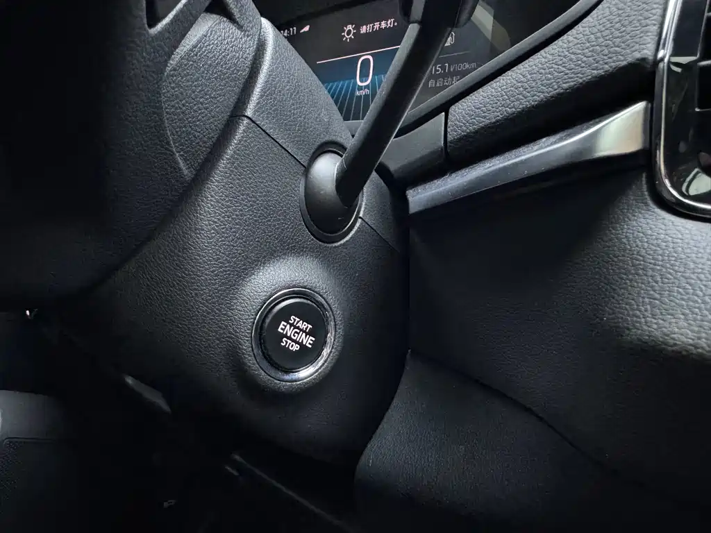 Skoda Karoq 2022 — фото 12