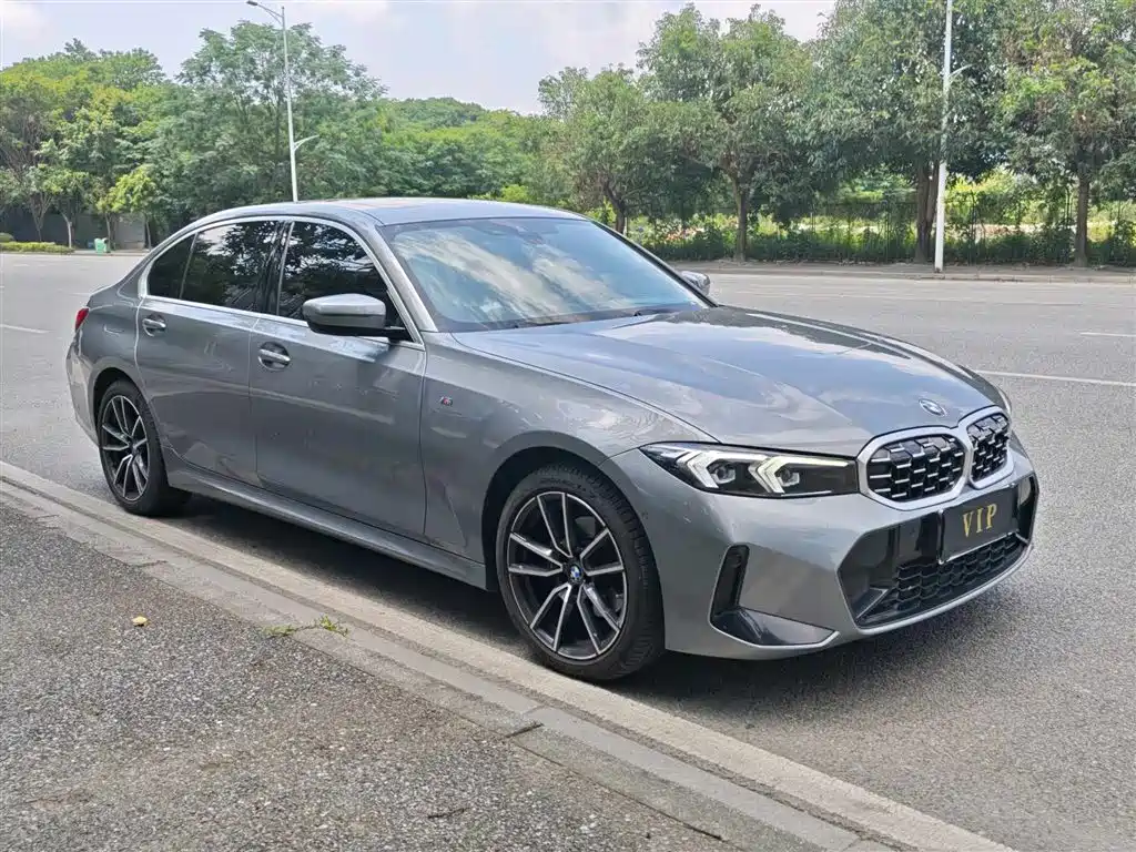 BMW 3 Series 2023