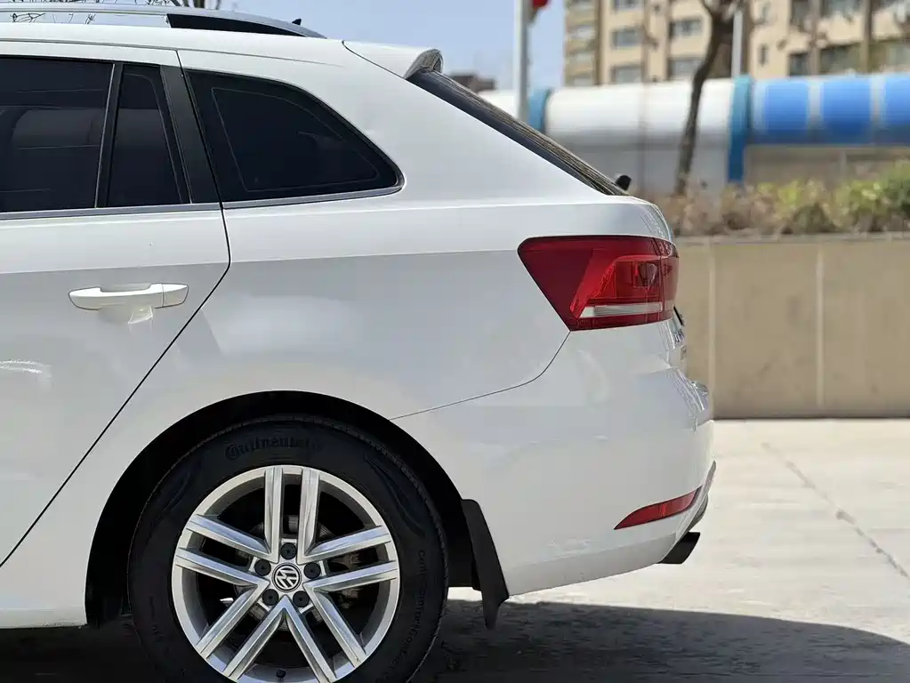 Volkswagen Gran Lavida 2018 — фото 15