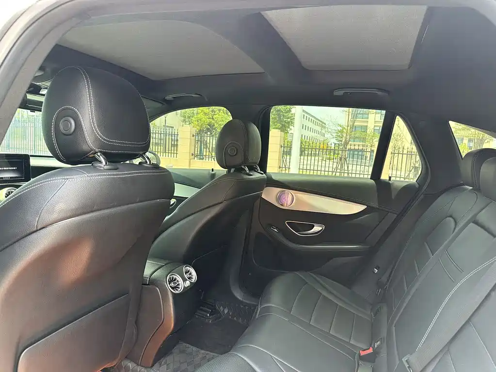 Mercedes-Benz GLC 2016