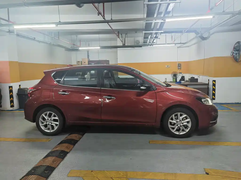 Nissan Tiida 2021