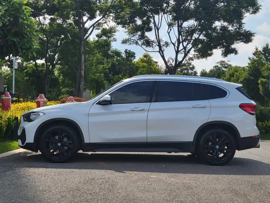 BMW X1 2021 — фото 19