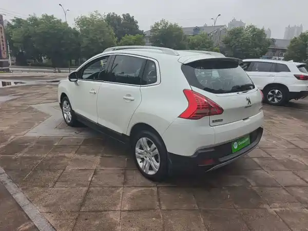 Peugeot 3008 2015