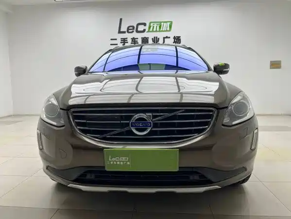 Volvo XC60 2015