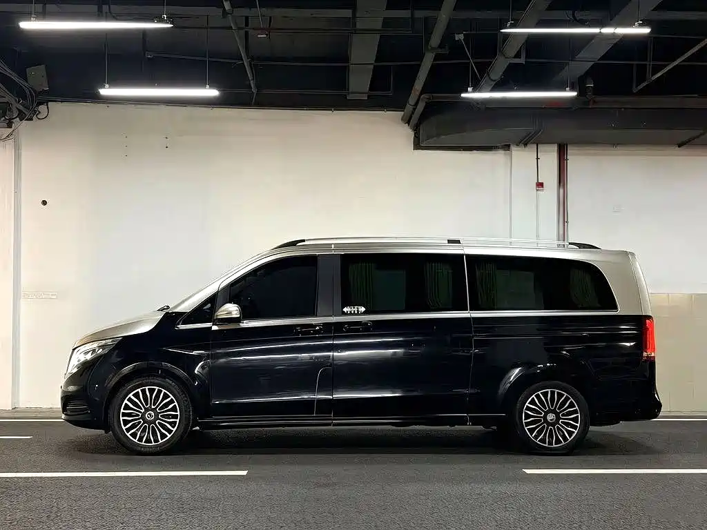 Mercedes-Benz V-Class 2018 — фото 3
