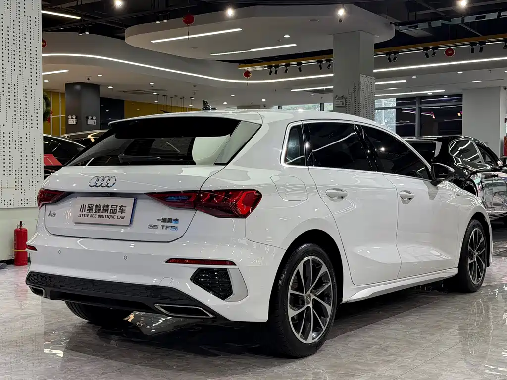 Audi A3 2021 — фото 16