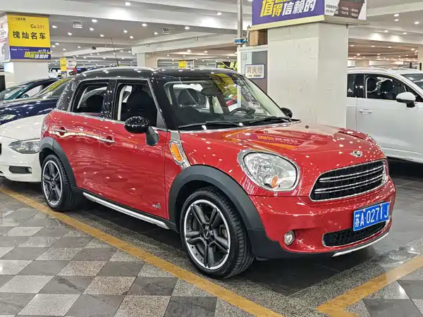 MINI Countryman 2015