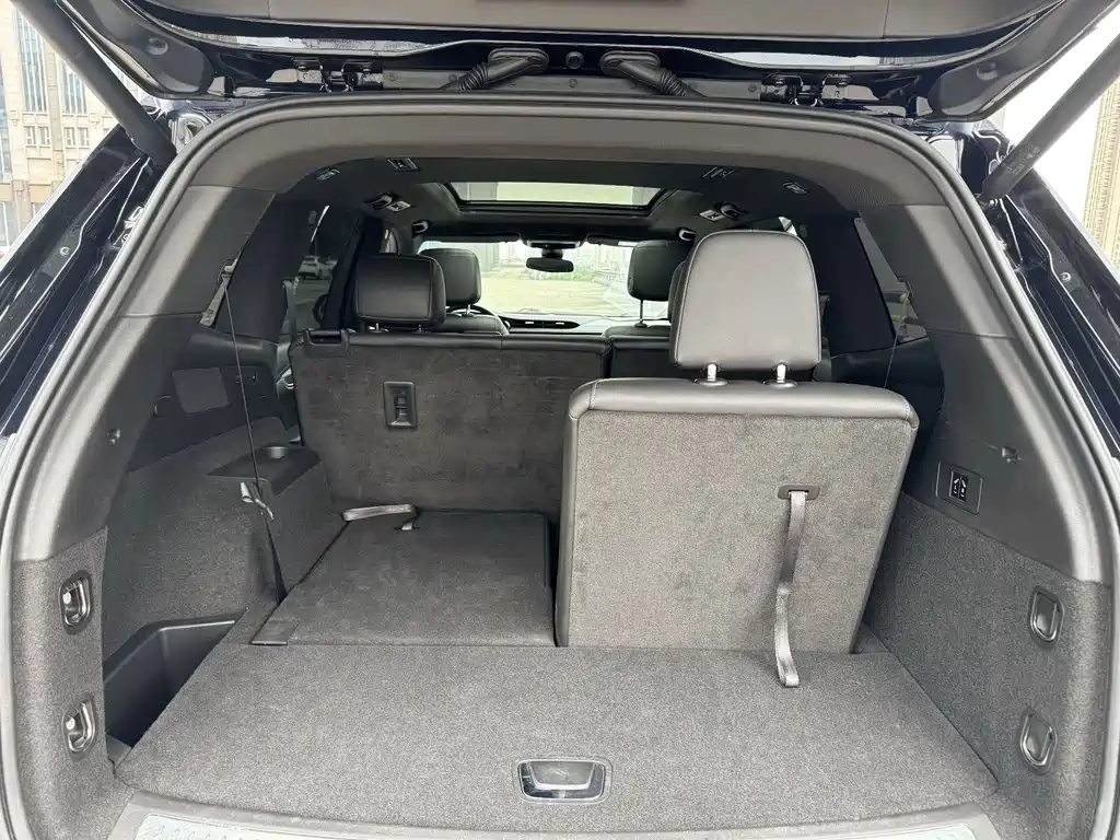 Cadillac XT6 2022 — фото 16