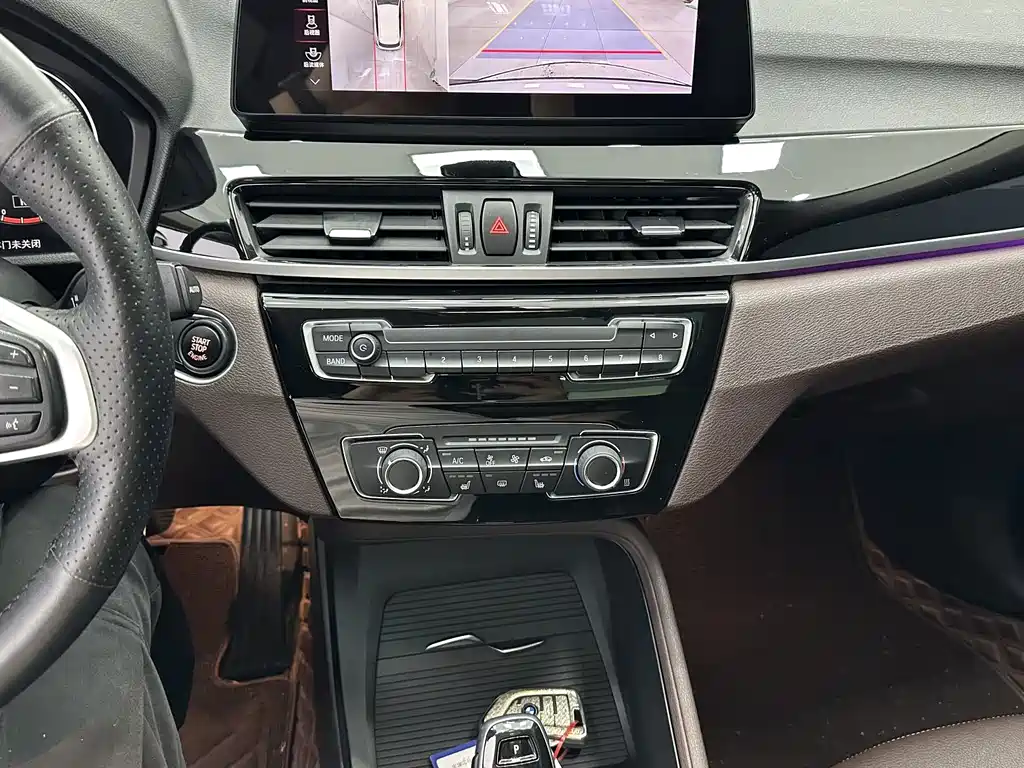 BMW X1 2022 — фото 14