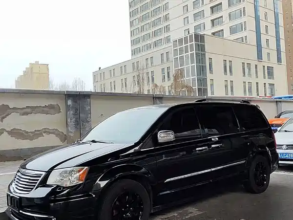 Chrysler Grand Voyager 2013