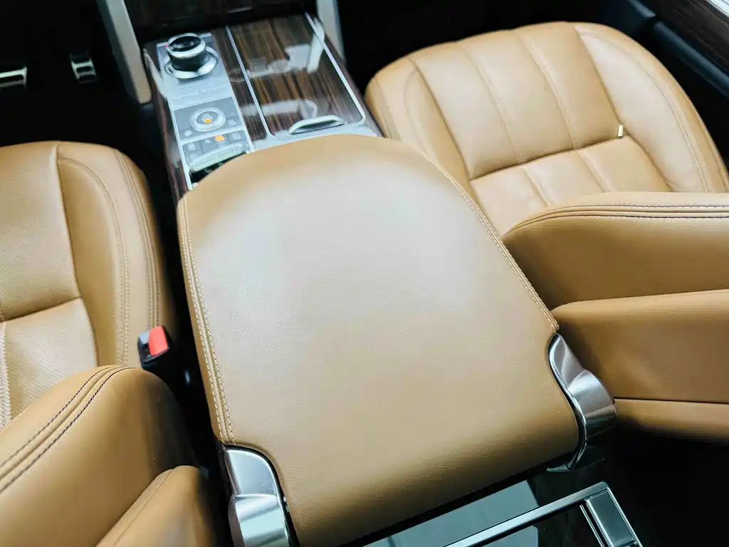 Land Rover Range Rover 2018 — фото 16