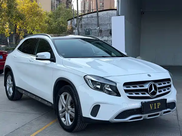 Mercedes-Benz GLA 2018