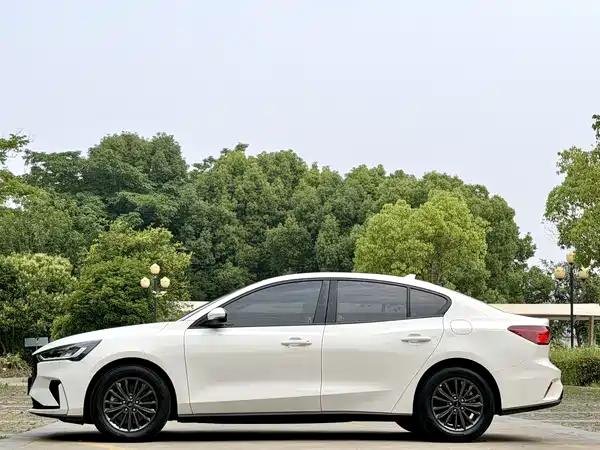 Ford Focus 2022