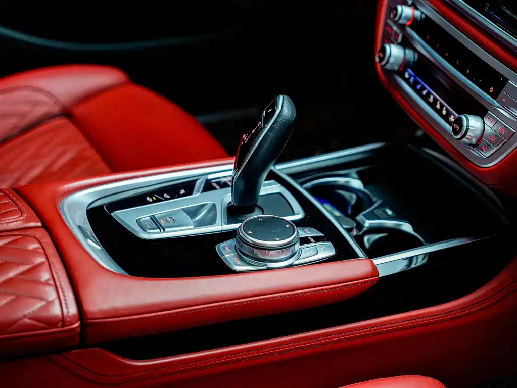 BMW 7 Series 2020 — фото 9