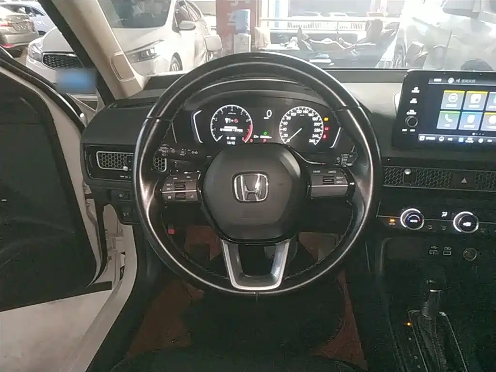 Honda Civic 2022 — фото 11