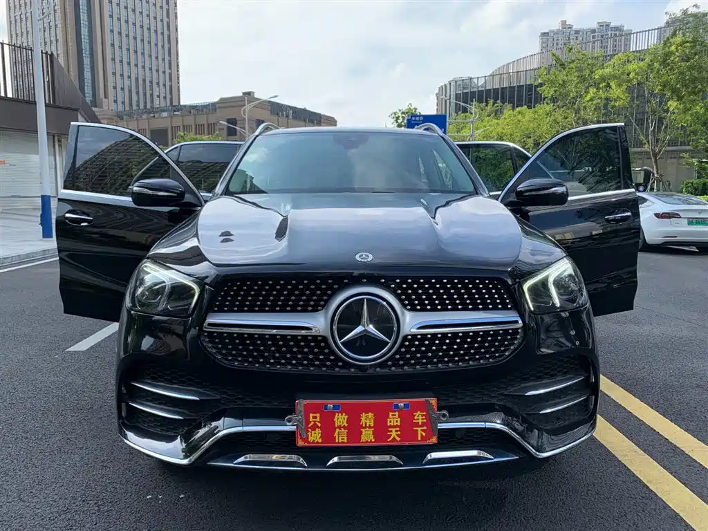 Mercedes-Benz GLE 2021 — фото 18