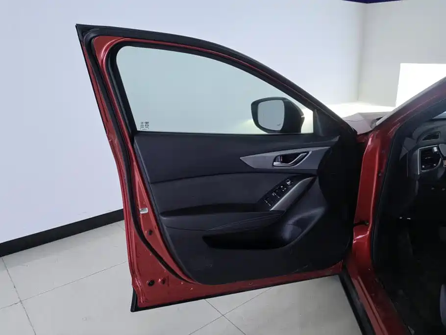 Mazda CX-4 2018