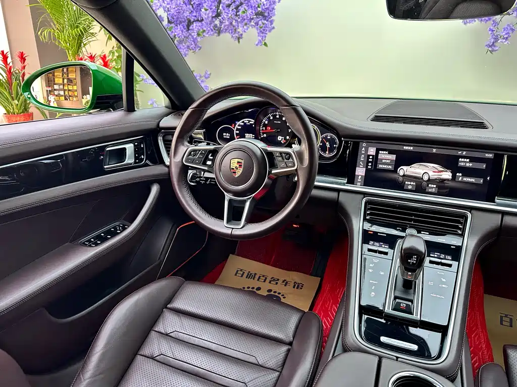 Porsche Panamera 2019 — фото 15