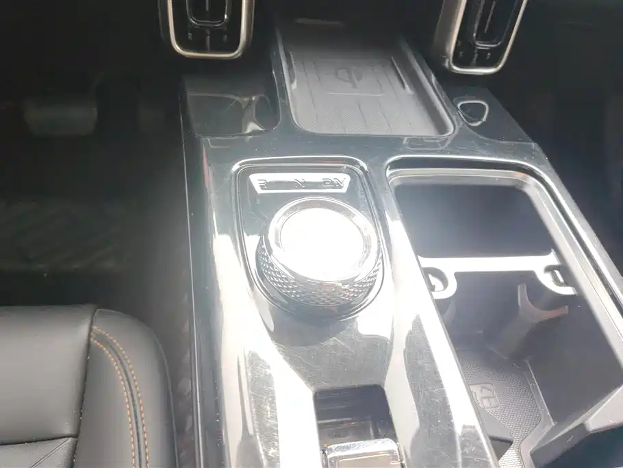 Haval Big Dog 2021 — фото 16