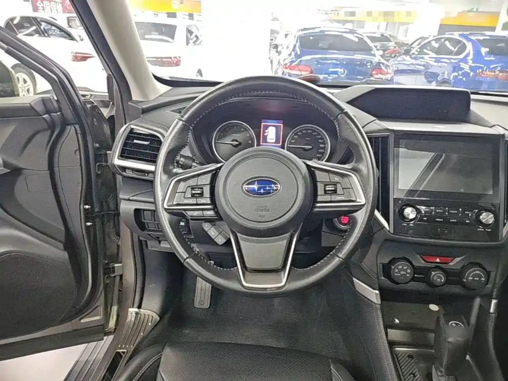 Subaru Forester 2021 — фото 11