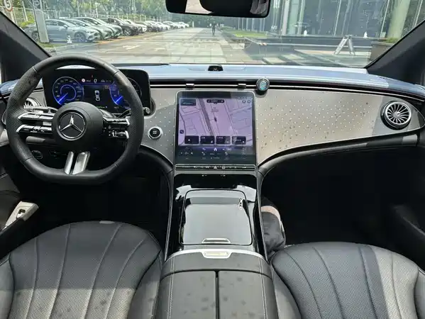 Mercedes-Benz EQE 2023